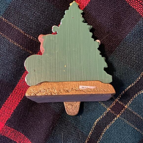 Nostalgic Pair of Painted Cast Iron Small Stocking Holders Christmas Tree - Picture 7 of 8